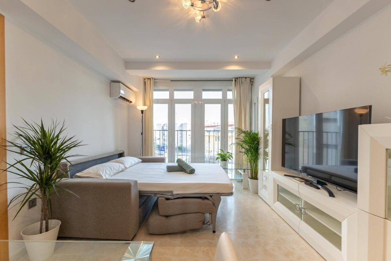 Charming 3 Bedroom Apartment At Triana Center By Oui Sevilla Buitenkant foto