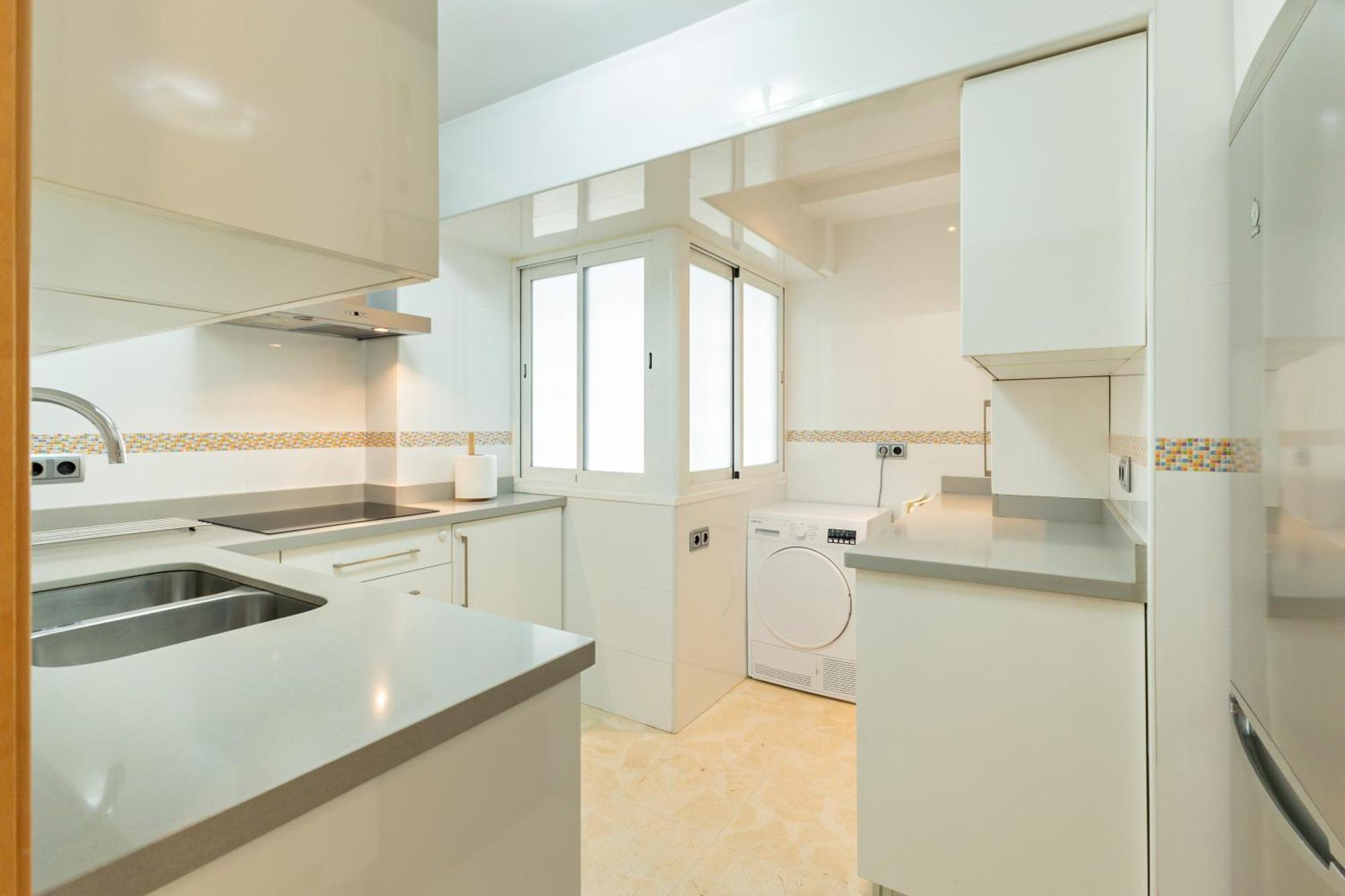 Charming 3 Bedroom Apartment At Triana Center By Oui Sevilla Buitenkant foto